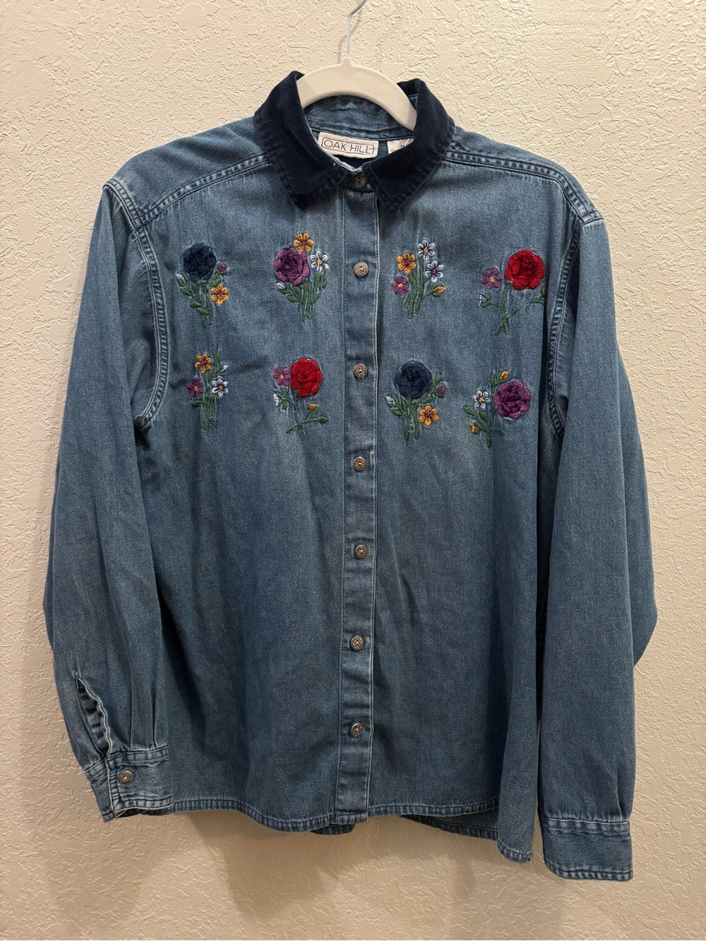 Oak Hill Denim Button-Down Shirt with Embroidered Floral Accents - Blue